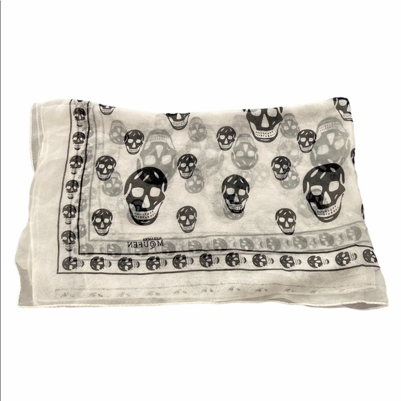 Alexander McQueen Skull Silk Scarf White - Picture 3 of 4
